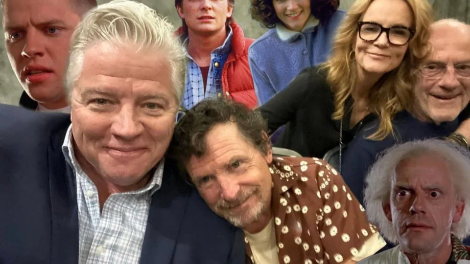 Atores de ‘De volta Para o Futuro’ compartilham foto de reencontro
