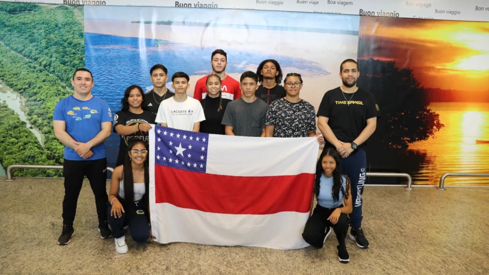 Jogos da Juventude: alunos atletas do AM embarcam para disputar em SP