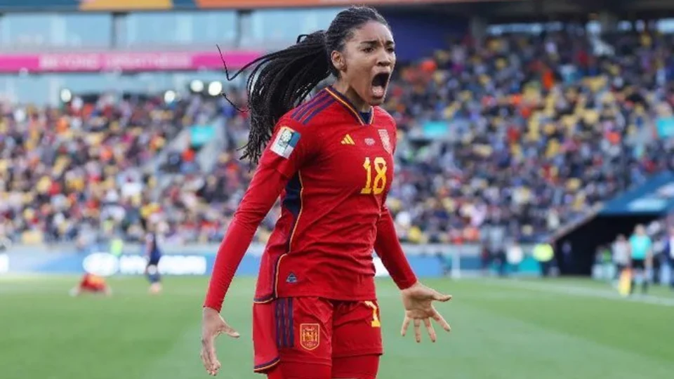 Copa feminina: Espanha conquista semifinal pela primeira vez na história