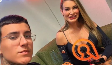 Filho de Andressa Urach revela quanto recebe por produzir vídeos da mãe