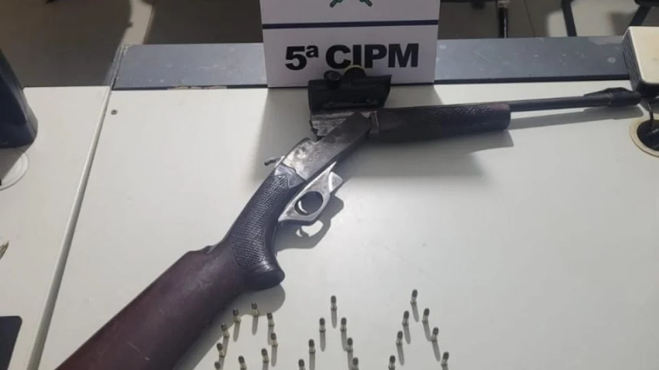 Homem é preso por embriaguez ao volante e porte ilegal de arma na TO-415