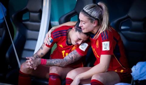 Jennifer Hermoso diz que Luiz Rubiales a beijou sem consentimento