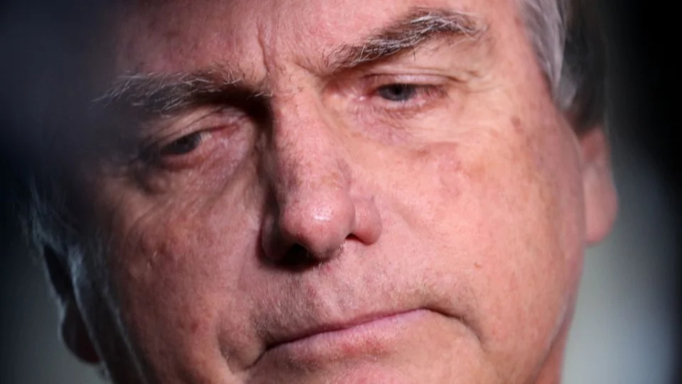 Bolsonaro está internado em hospital de São Paulo