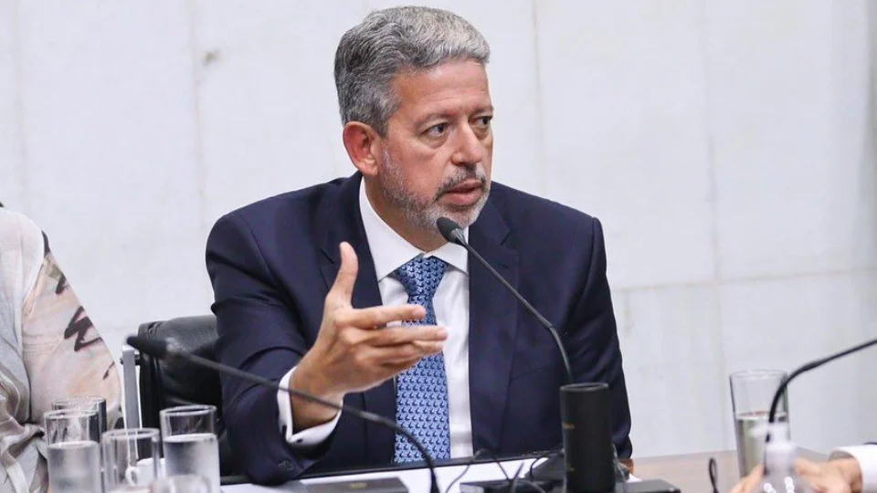 Arthur Lira cancela reunião sobre arcabouço fiscal após fala de Haddad; veja