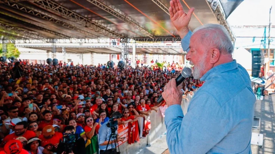 VÍDEO: em Parintins, no AM, Lula relança ‘Luz Para Todos’