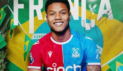 Flamengo oficializa venda de Matheus França para o Crystal Palace