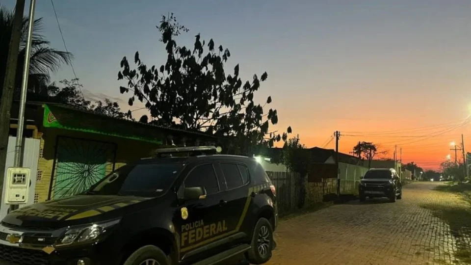 Operação Tonitruum cumpre 22 mandados contra facção criminosa no Acre