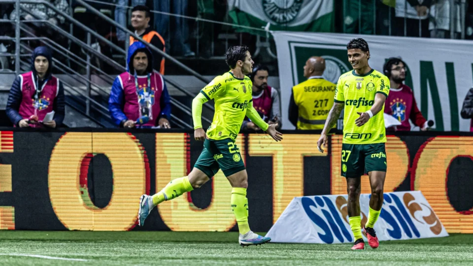 Campeonato Brasileiro: Palmeiras vence Vasco no Allianz Parque em SP