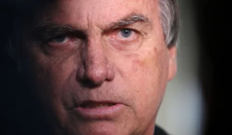 Polícia Federal quer depoimento de Jair Bolsonaro sobre caso do hacker