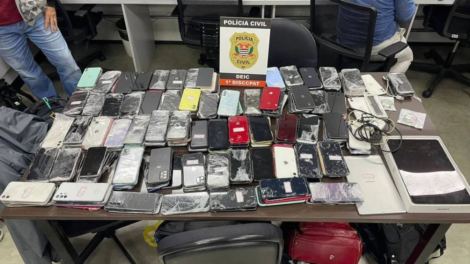 Suspeito de receptar celulares na capital de SP é preso com 312 aparelhos