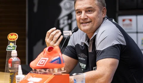 Aguirre não se assusta com pressão no Santos FC: ‘Estou acostumado’