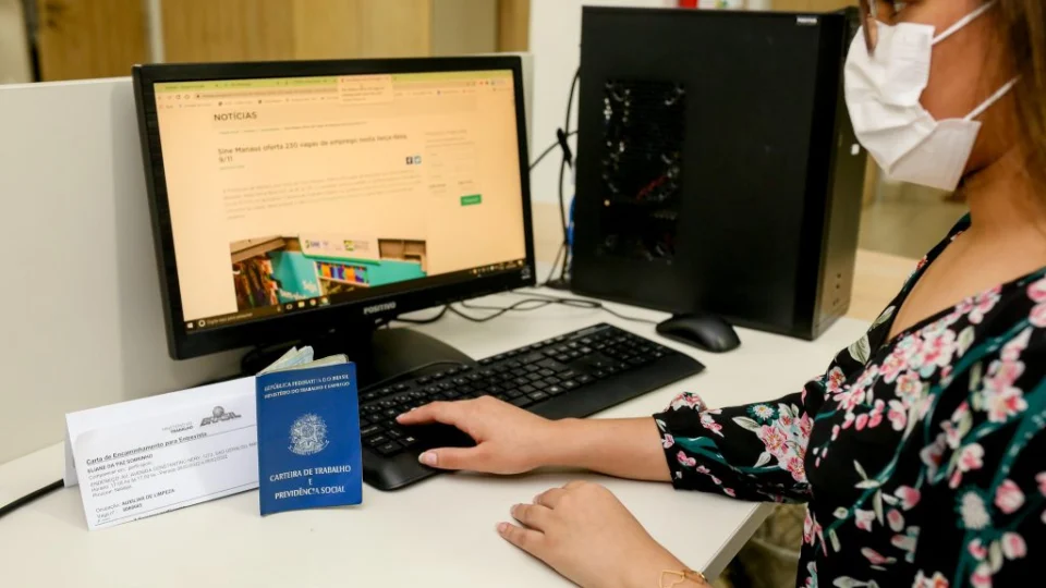 Sine Manaus oferta 225 vagas de emprego nesta quarta-feira, 16; veja lista