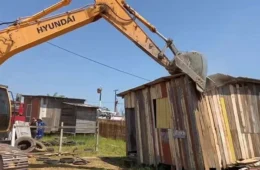 Terra Prometida: 104 casas são demolidas em área ocupada no Acre