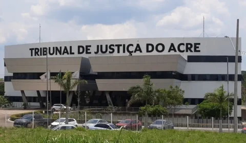 Homem é condenado a pagar R$ 5 mil por divulgar fotos íntimas da ex no AC