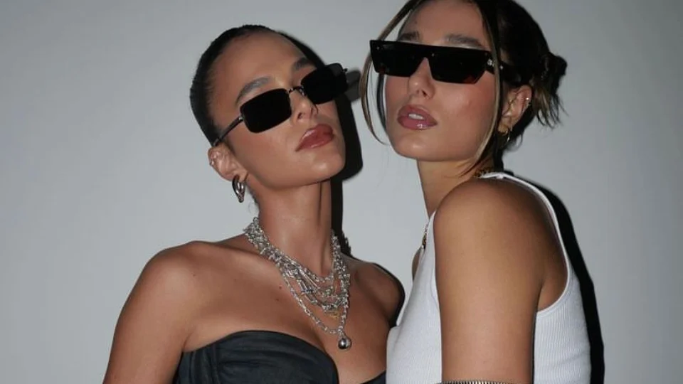 VÍDEO: Bruna Marquezine e Sasha Meneghel curtem show de Taylor Swift juntas