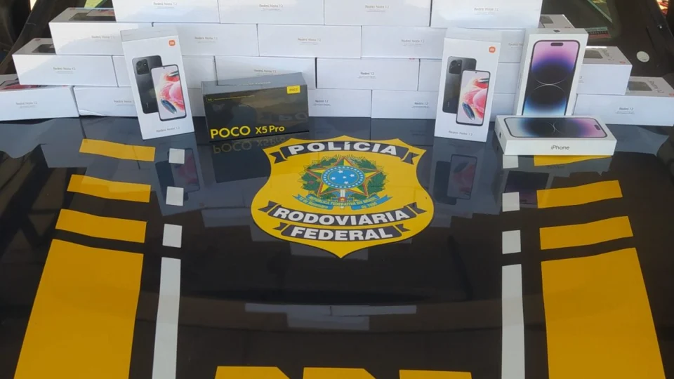 70 itens são apreendidos durante abordagens a ônibus em Guaraí e Paraíso-TO