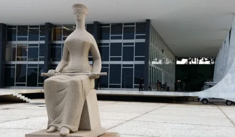 Zanin sofre revés após voto e STF livra condenado por furto de R$ 100