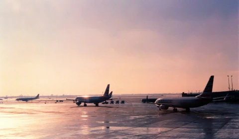 VÍDEO: piloto ativa código de sequestro de avião e fecha aeroporto em SP