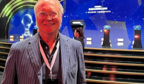 Falcão deixa cargo de coordenador e nega acusação de importunação sexual