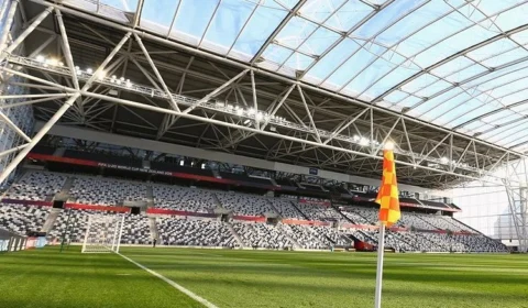 Copa do Mundo Feminina é marcada por zebras e queda precoce de gigantes