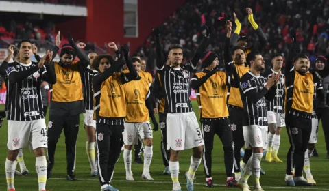 Sul-Americana: Corinthians derrota Estudiantes nos pênaltis e avança para a semifinal