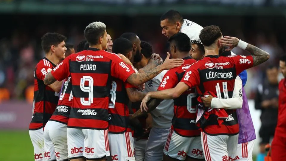 Brasileirão: Flamengo e Internacional se enfrentam pela 21ª rodada neste sábado, 26