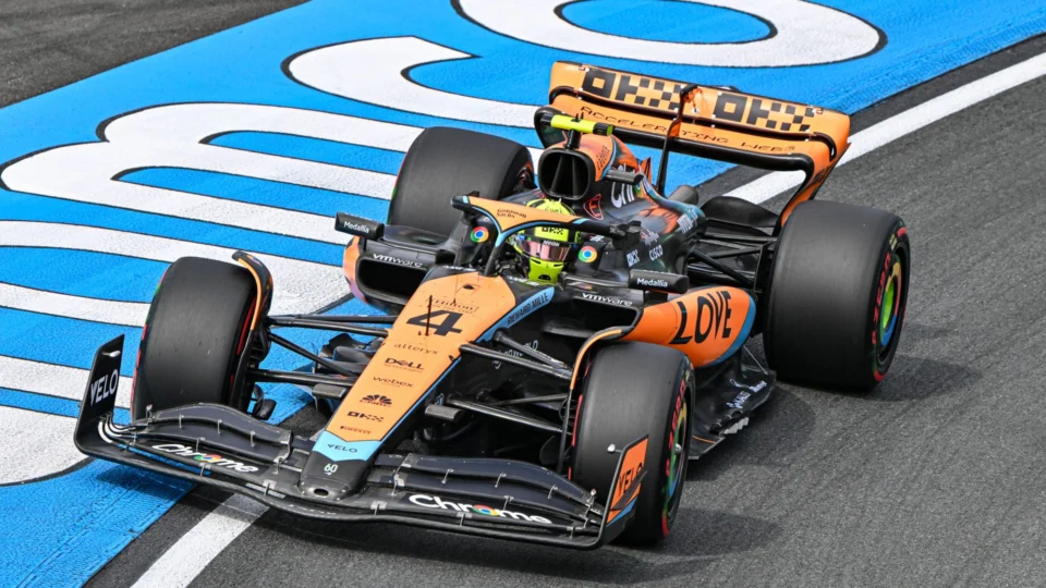 Norris supera Verstappen e faz melhor tempo no 2º treino no GP da Holanda