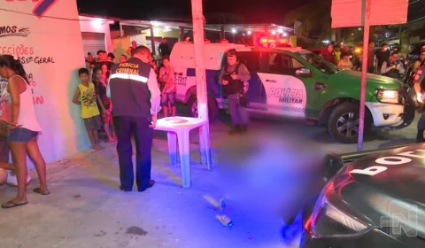VÍDEO: homem é morto a tiros enquanto bebia em bar na Zona Norte de Manaus