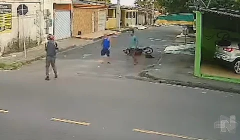 VÍDEO: idoso reage a assalto e agride suspeito na Zona Norte de Manaus 
