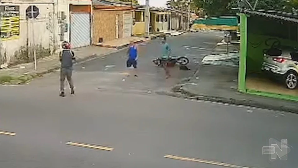 VÍDEO: idoso reage a assalto e agride suspeito na Zona Norte de Manaus 