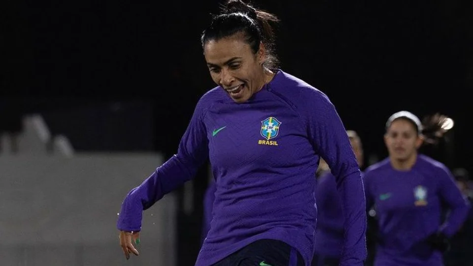 Marta prevê jogo nervoso e luta pela vaga nas oitavas da Copa do Mundo
