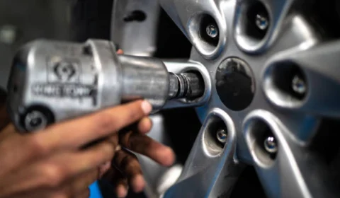 Dia do Mecânico: frases para enviar em homenagem hoje (20/12)