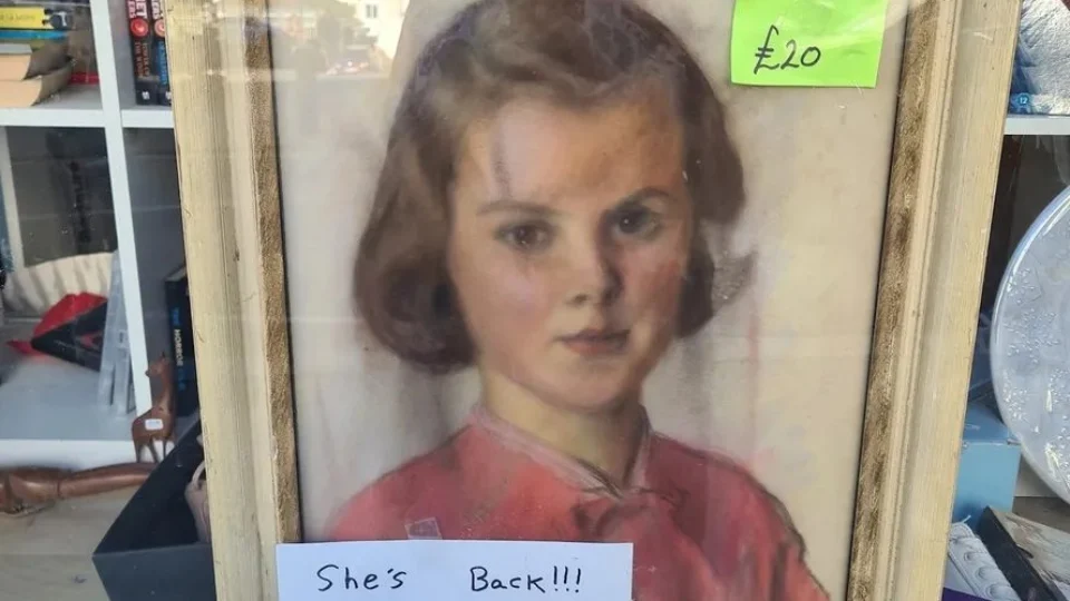 Quadro ‘amaldiçoado’ testa coragem de compradores e volta 2 vezes para loja