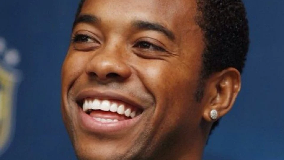 Sessão sobre caso de estupro de Robinho é adiada no STJ por duas semanas