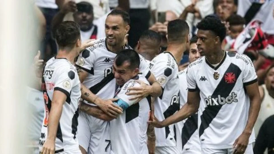 Brasileirão 2023: Vasco vence Atlético Mineiro, mas não sai da zona de rebaixamento
