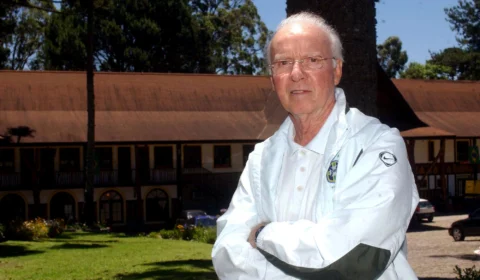 Zagallo apresenta ‘evolução favorável’, mas continua sem previsão de alta