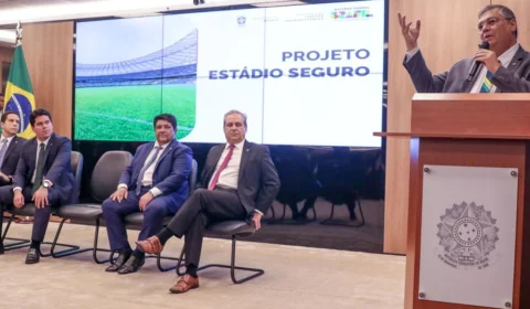 Governo Federal lança projeto para aumentar segurança nos estádios