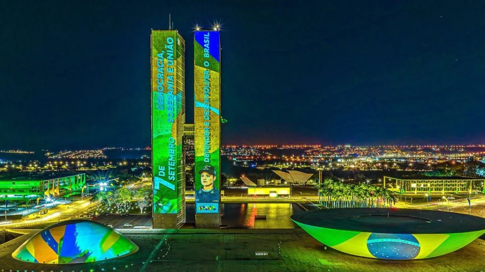 Lula faz pronunciamento sobre o 7 de setembro