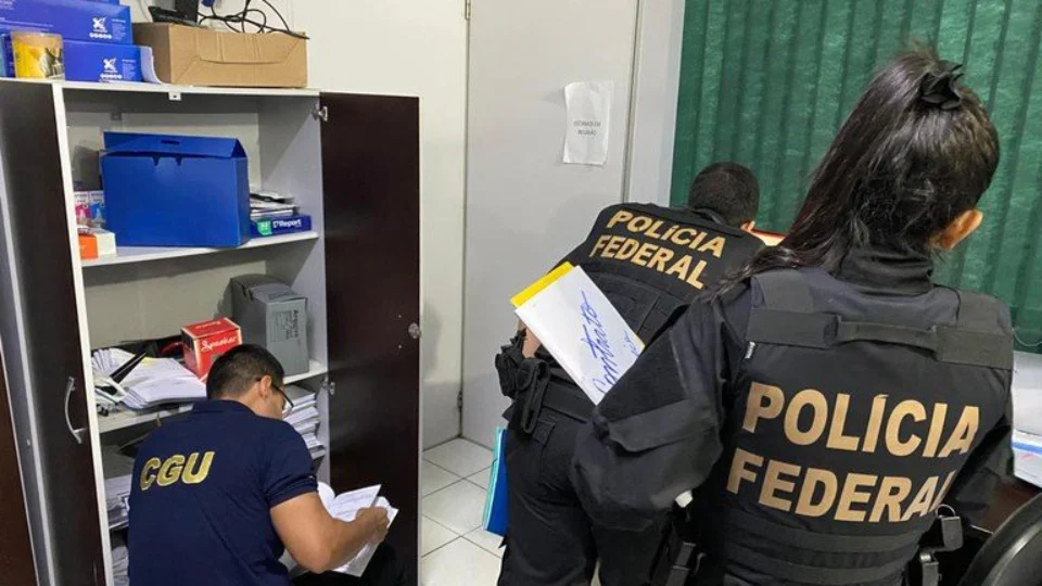 Operação da PF investiga superfaturamento de oxigênio destinado aos Yanomami