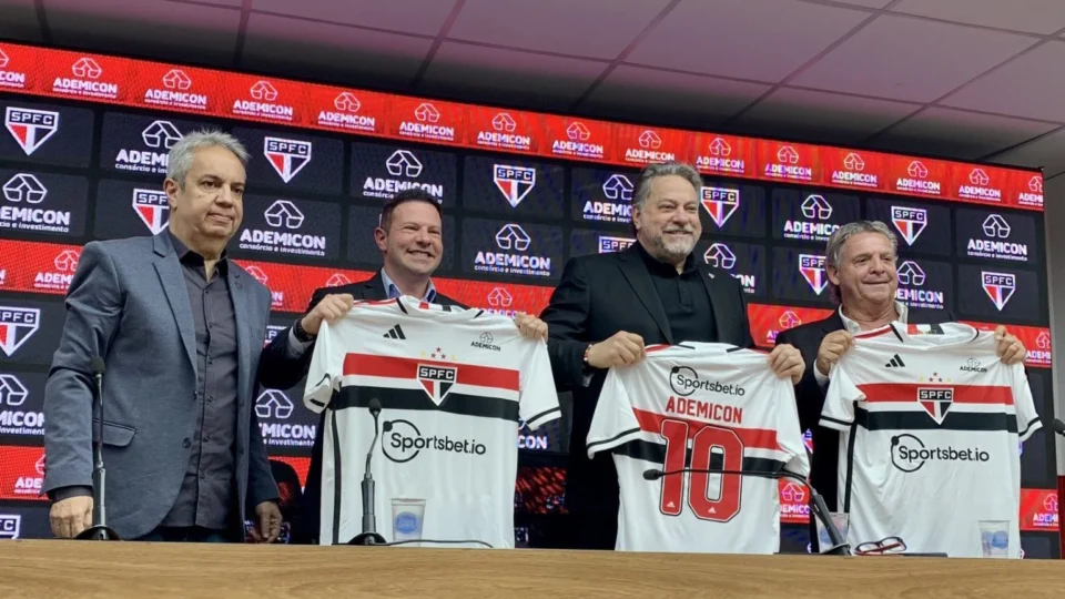 São Paulo: clube anuncia Ademicon como novo patrocinador