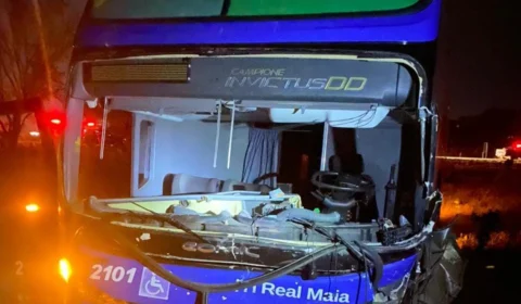 Adolescente de 16 anos morre ao bater carro com ônibus na TO-280