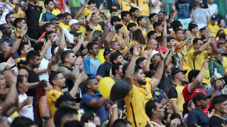 Amazonas FC inicia venda online de ingressos para duelo diante do Botafogo