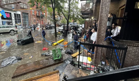 Tempestade alaga Nova York e governo declara estado de emergência