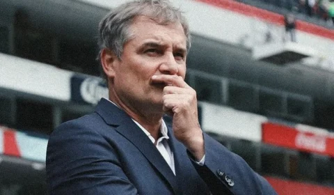 Após derrota, Santos anuncia demissão do técnico Diego Aguirre