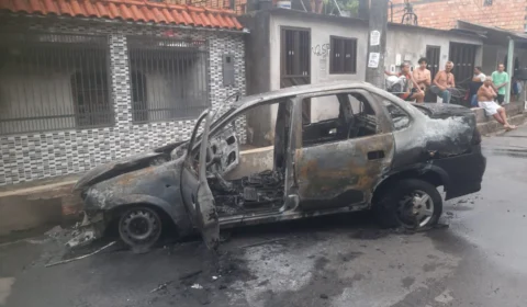 Após carro de aplicativo pegar fogo em Manaus, motorista faz ‘vakinha’