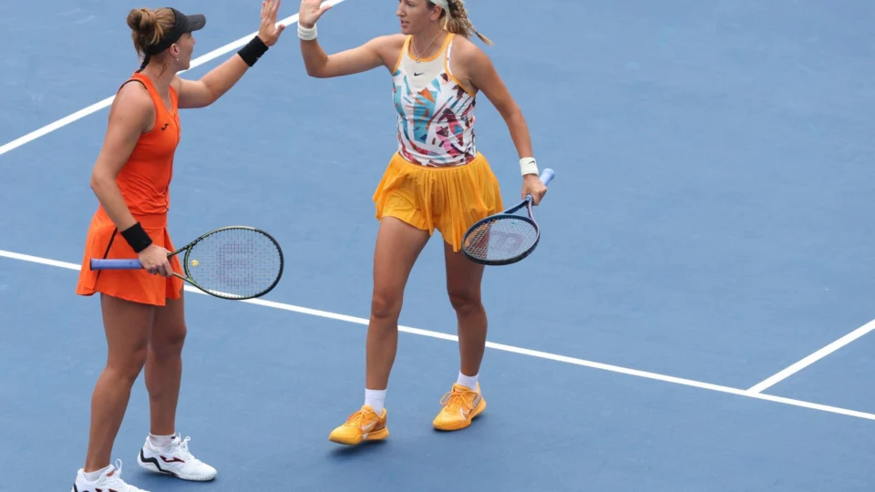 US Open: Bia Haddad leva virada nas duplas pelas 4ª de final