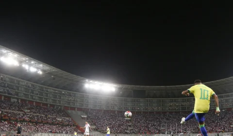 Brasil continua em 3º no ranking da Fifa e Argentina abre vantagem na liderança