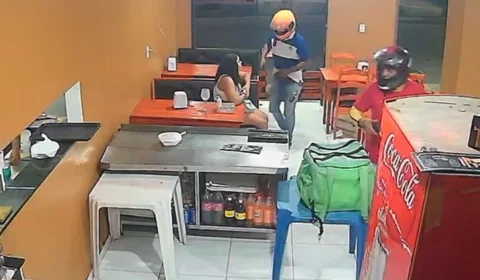 VÍDEO: homens armados assaltam pizzaria na Zona Norte de Manaus