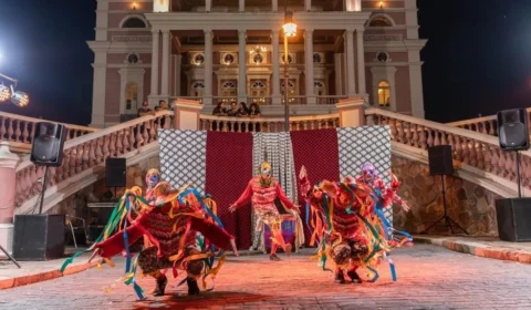 Companhia realiza espetáculo gratuito de dança em terminas de Manaus; veja