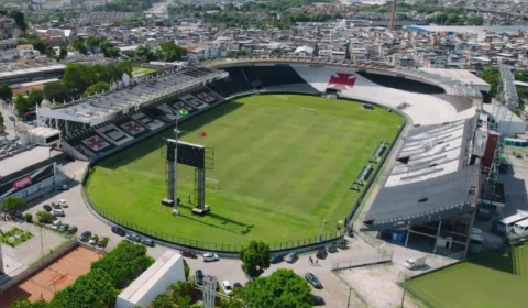 Vasco assina acordo e torcedores poderão voltar ao São Januário